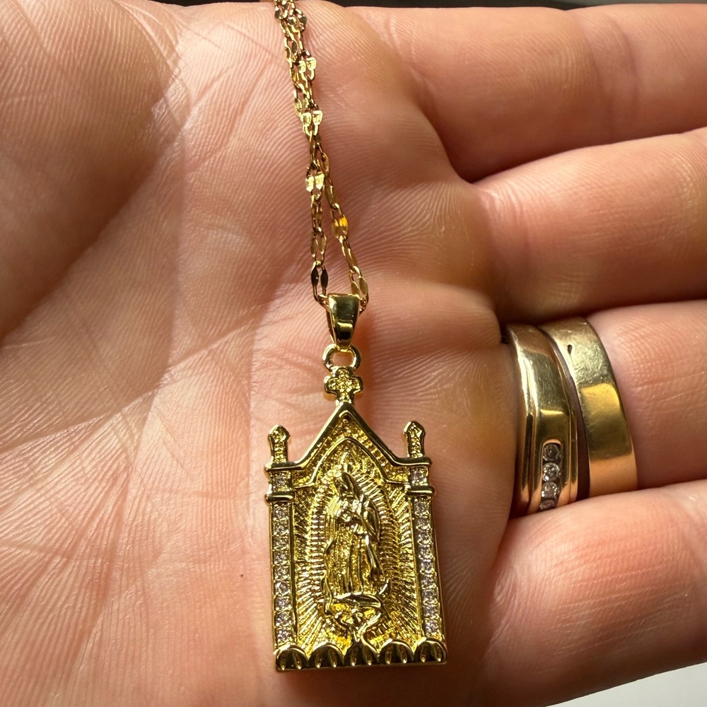 Virgen de Guadalupe women’s necklace